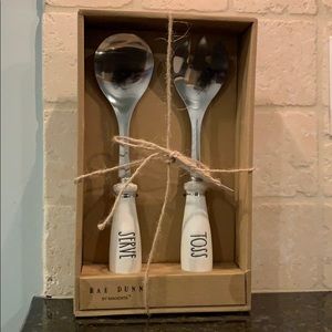 💕sold💕New Rae Dunn Serving Set